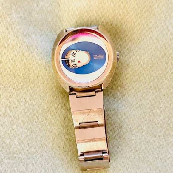 Tokyo Bay Electronvolt Digital Wristwatch - Picture 3 of 8